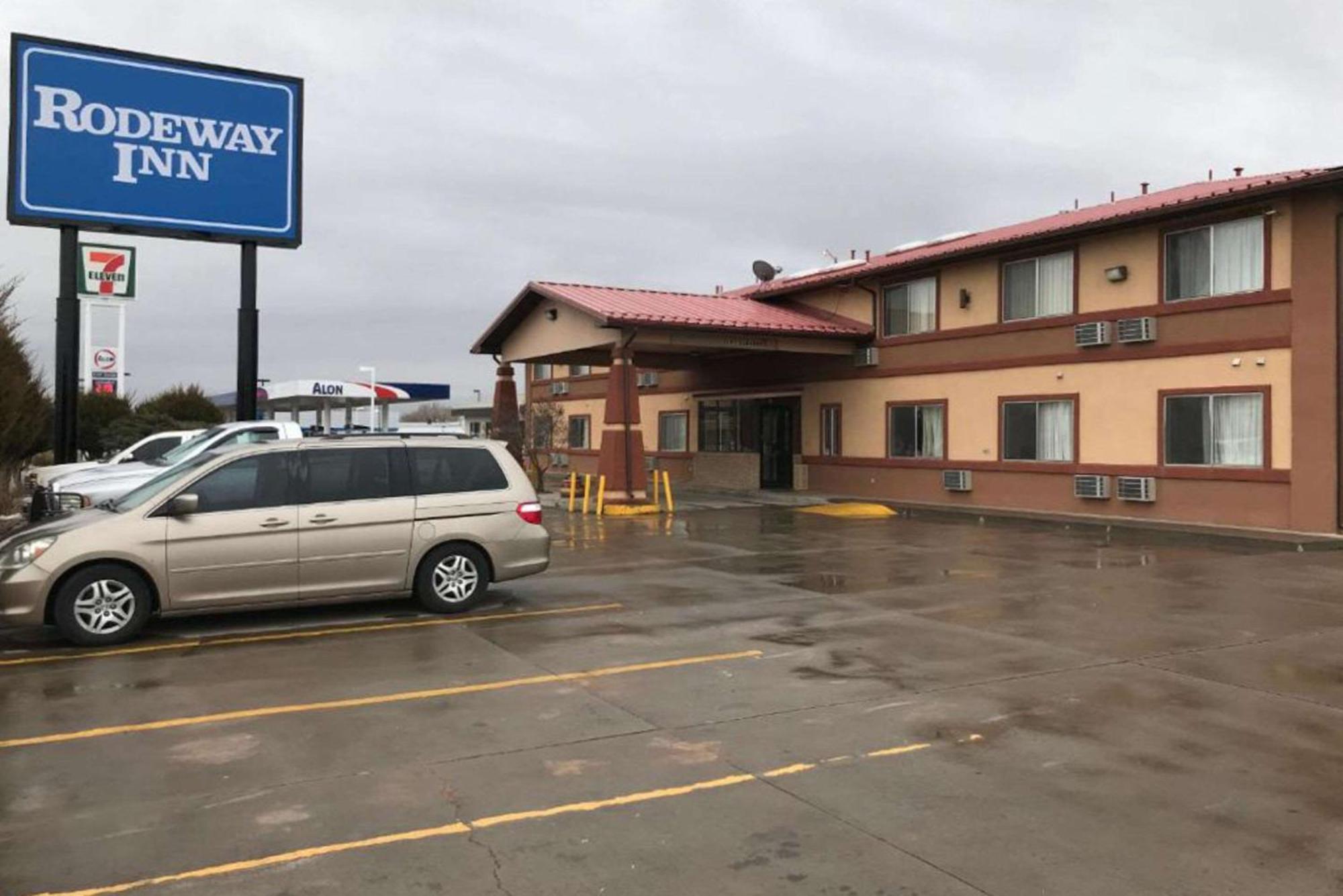 Rodeway Inn Moriarty Buitenkant foto